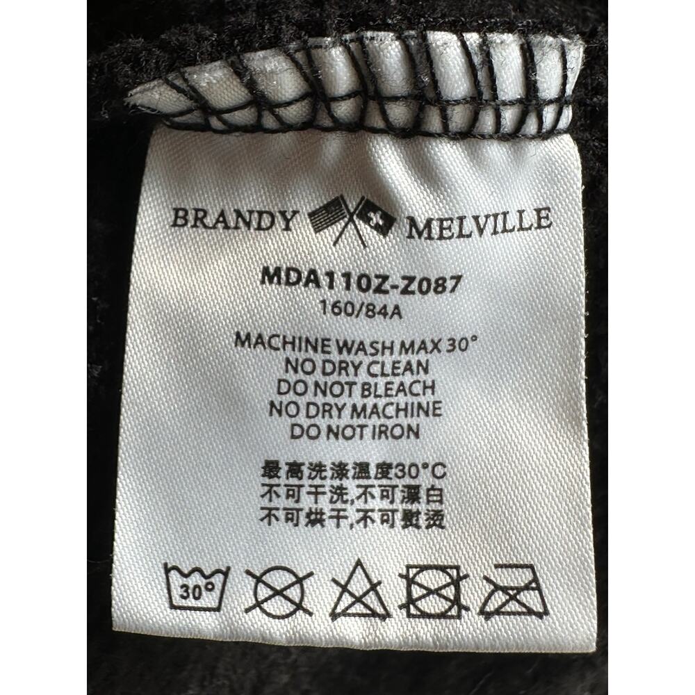 Brandy Melville Malibu California Oversized Zip-Up Hoodie Black One Size - Picture 9 of 10